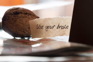 short fiction versus long: note by walnut: "use your brain"