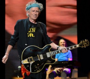 Keith Richards performing